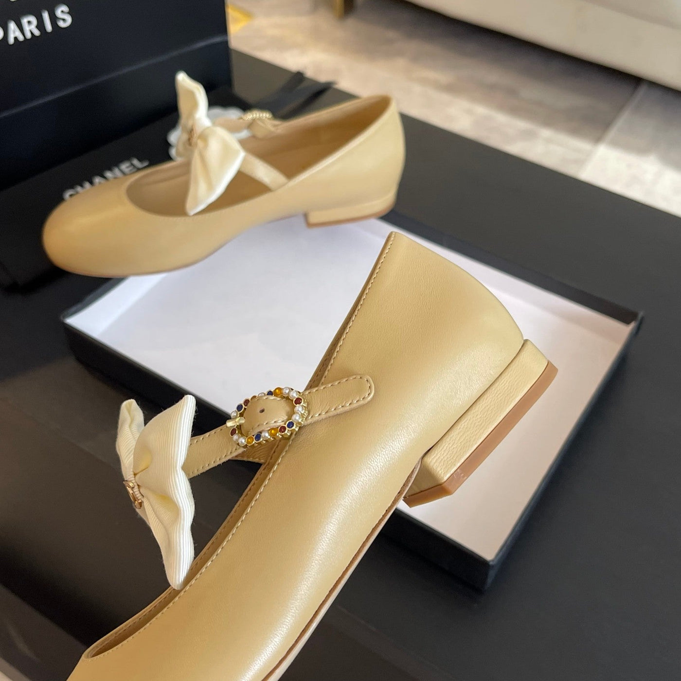 BALLET FLAT DARK CREAM LAMBSKIN WITH WHITE BOW - Product Image 7