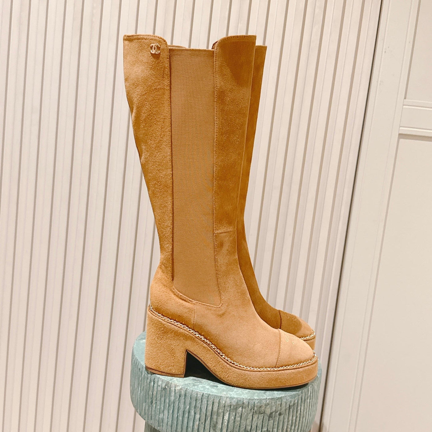 CC 25SS High Boot Beige Suede 431718 | Studio Nafay