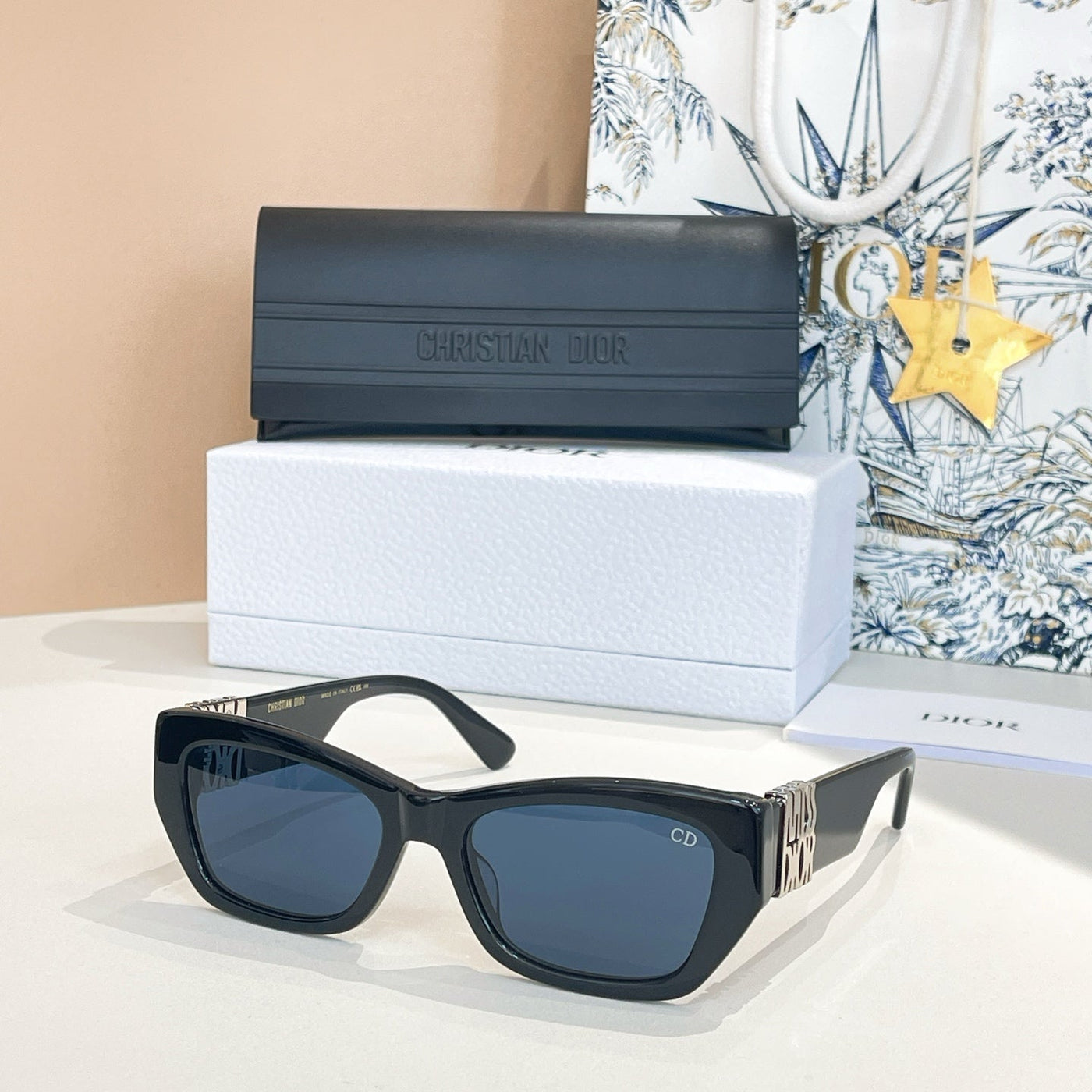 MONTAIGNE SUNGLASS MISSDIORS1F 581621 IN ACETATE - Product Image 3