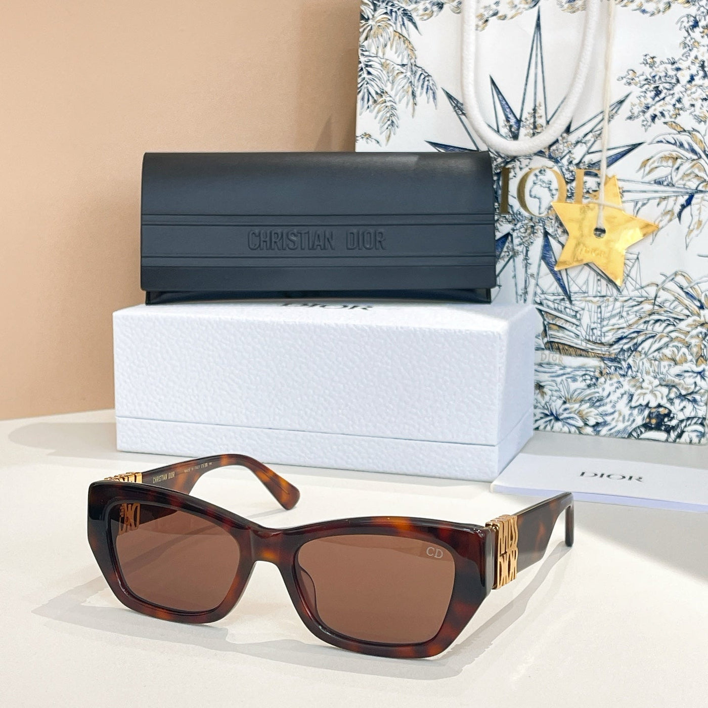 MONTAIGNE SUNGLASS MISSDIORS1F 581621 IN ACETATE - Product Image 4