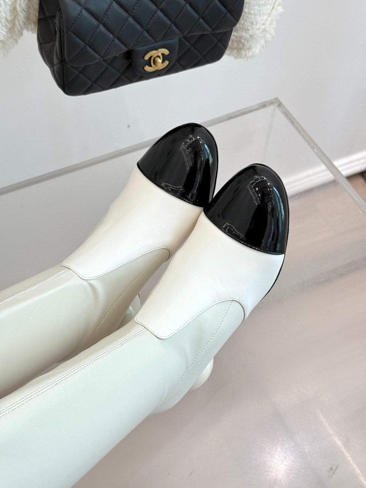 Chanel 25 Double C Giant Pearl Heel Long Boot White Black Sheepskin 465412 - Product Image 9