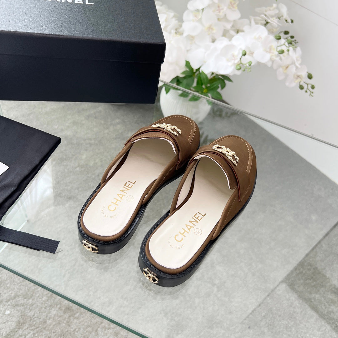 CC 25 Mule Dark Brown Calfskin Gold Double C - Product Image 3