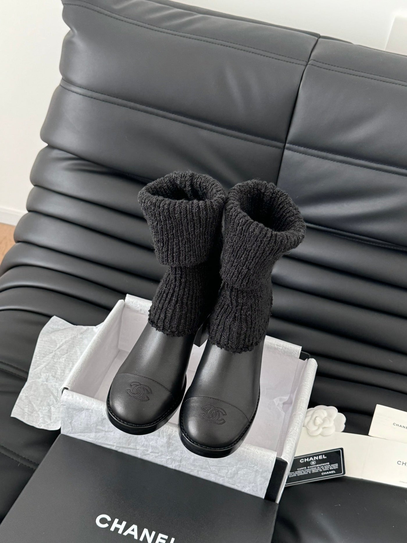 CC 25 new sock boots black knit wool sheepskin 458774 - Product Image 5