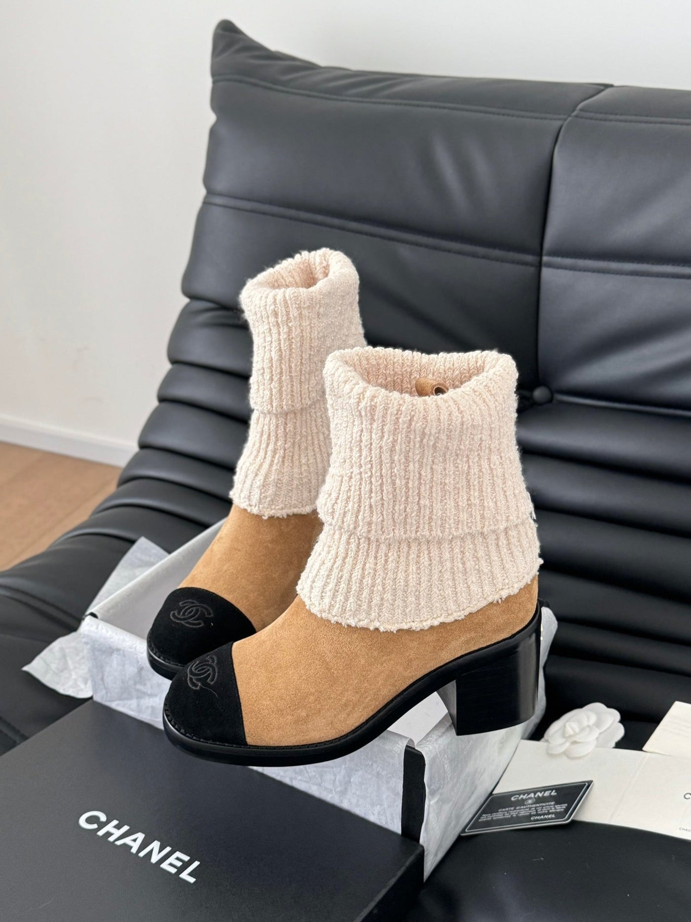 CC 25 new sock boots black beige knit wool suede 458776 - Product Image 8