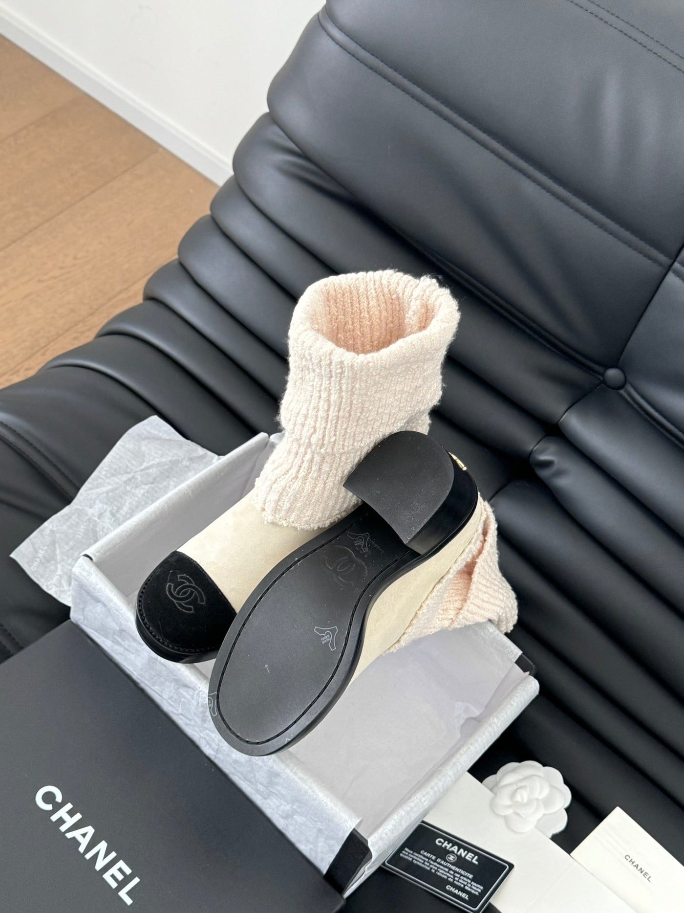CC 25 new sock boots white black knit wool suede 458777 - Product Image 4