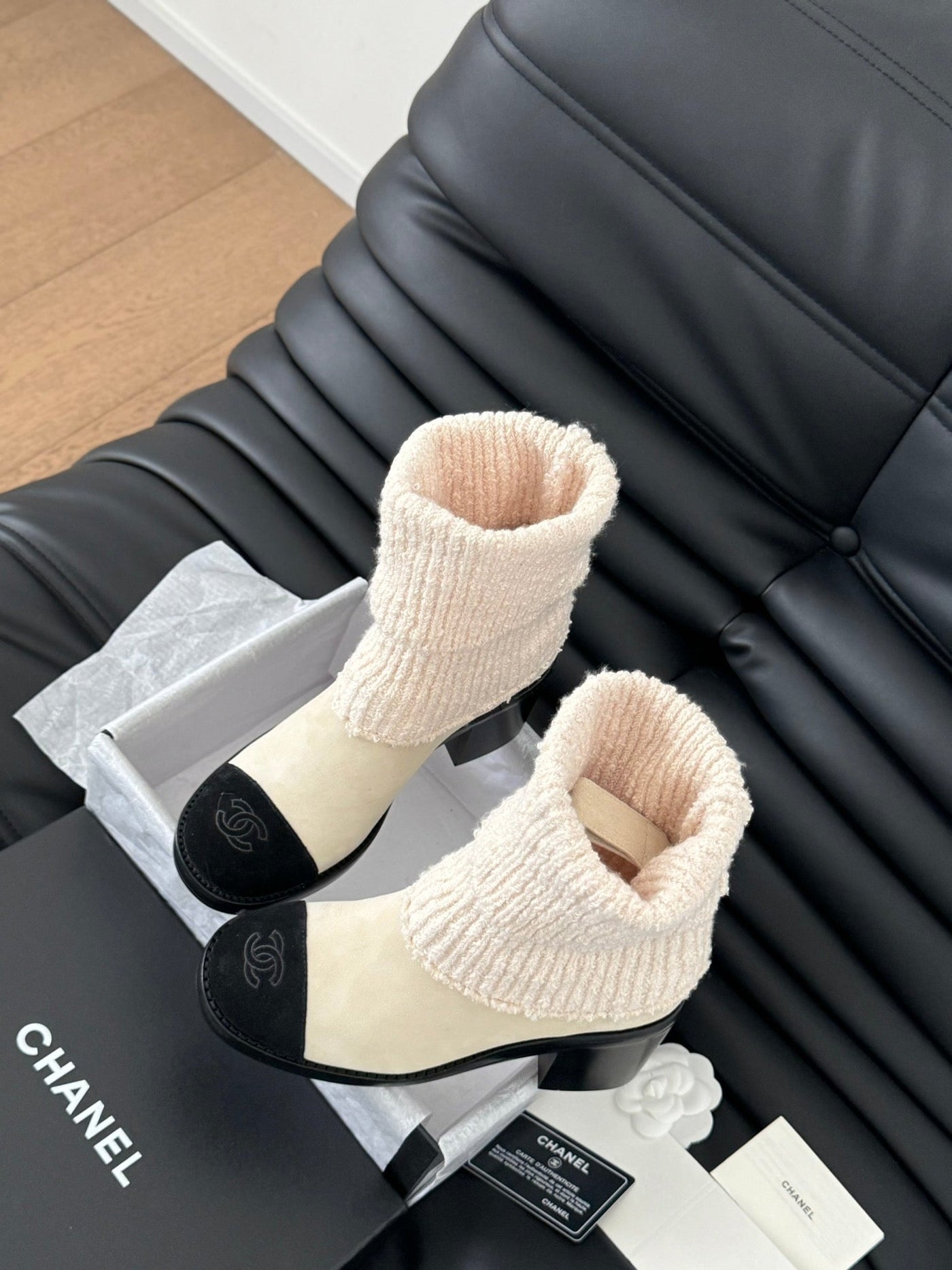 CC 25 new sock boots white black knit wool suede 458777 - Product Image 5
