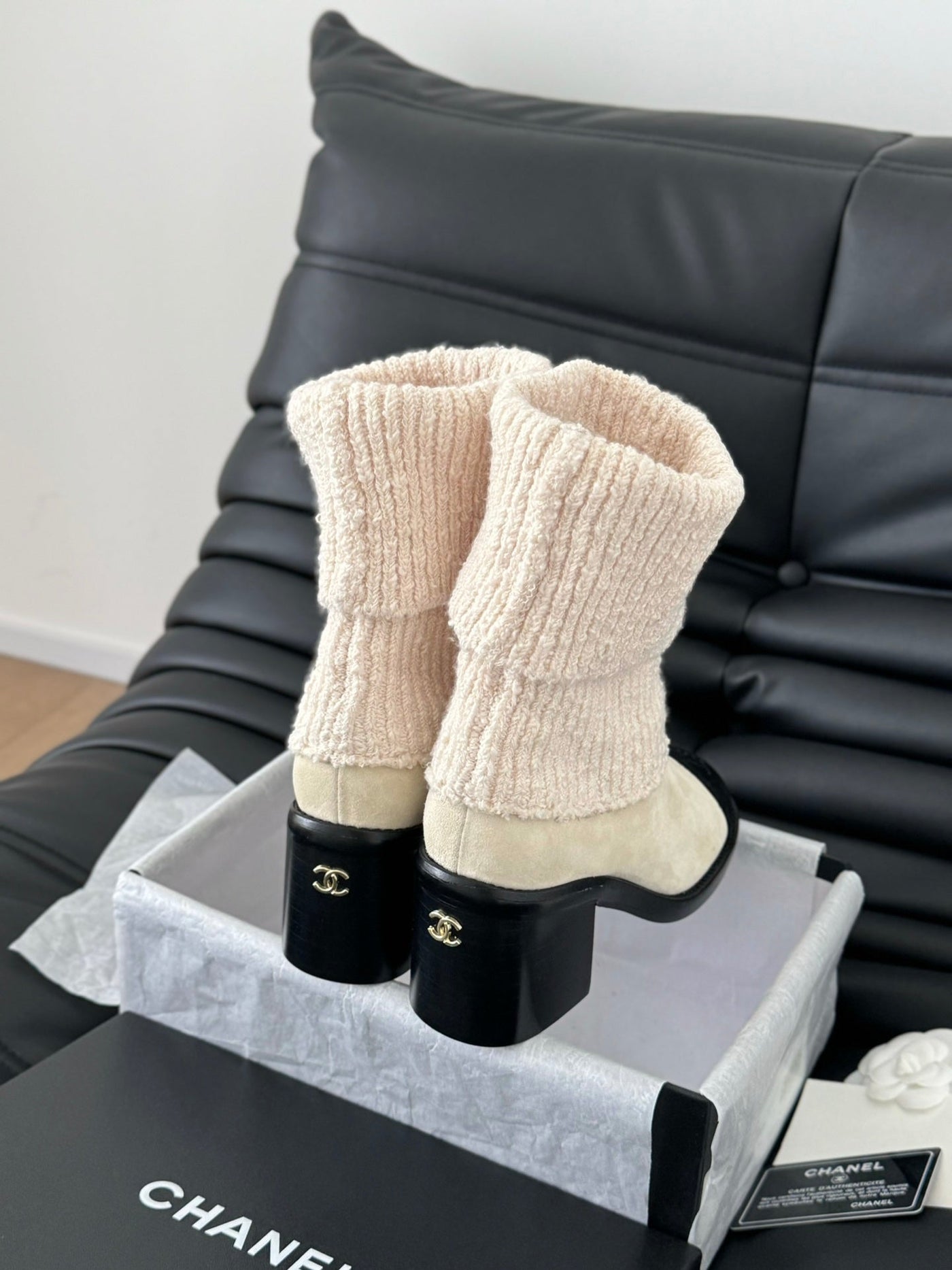 CC 25 new sock boots white black knit wool suede 458777 - Product Image 7