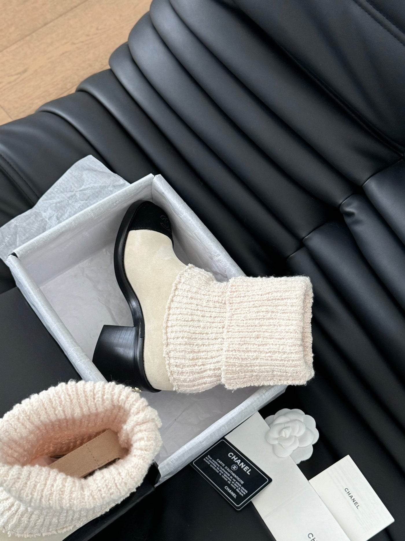 CC 25 new sock boots white black knit wool suede 458777 - Product Image 8