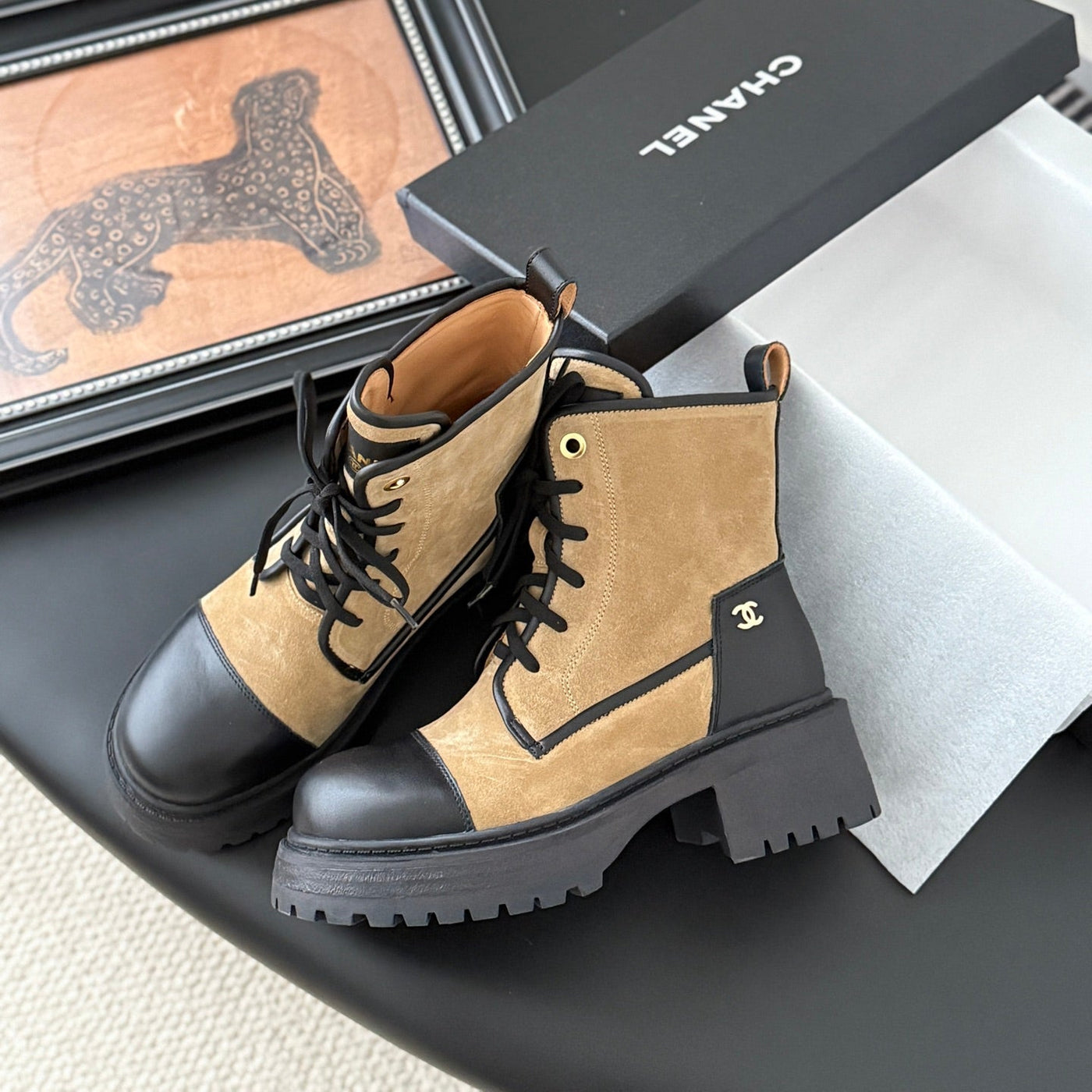 CC 25 ankle boots beige black suede sheepskin 458765 | Studio Nafay