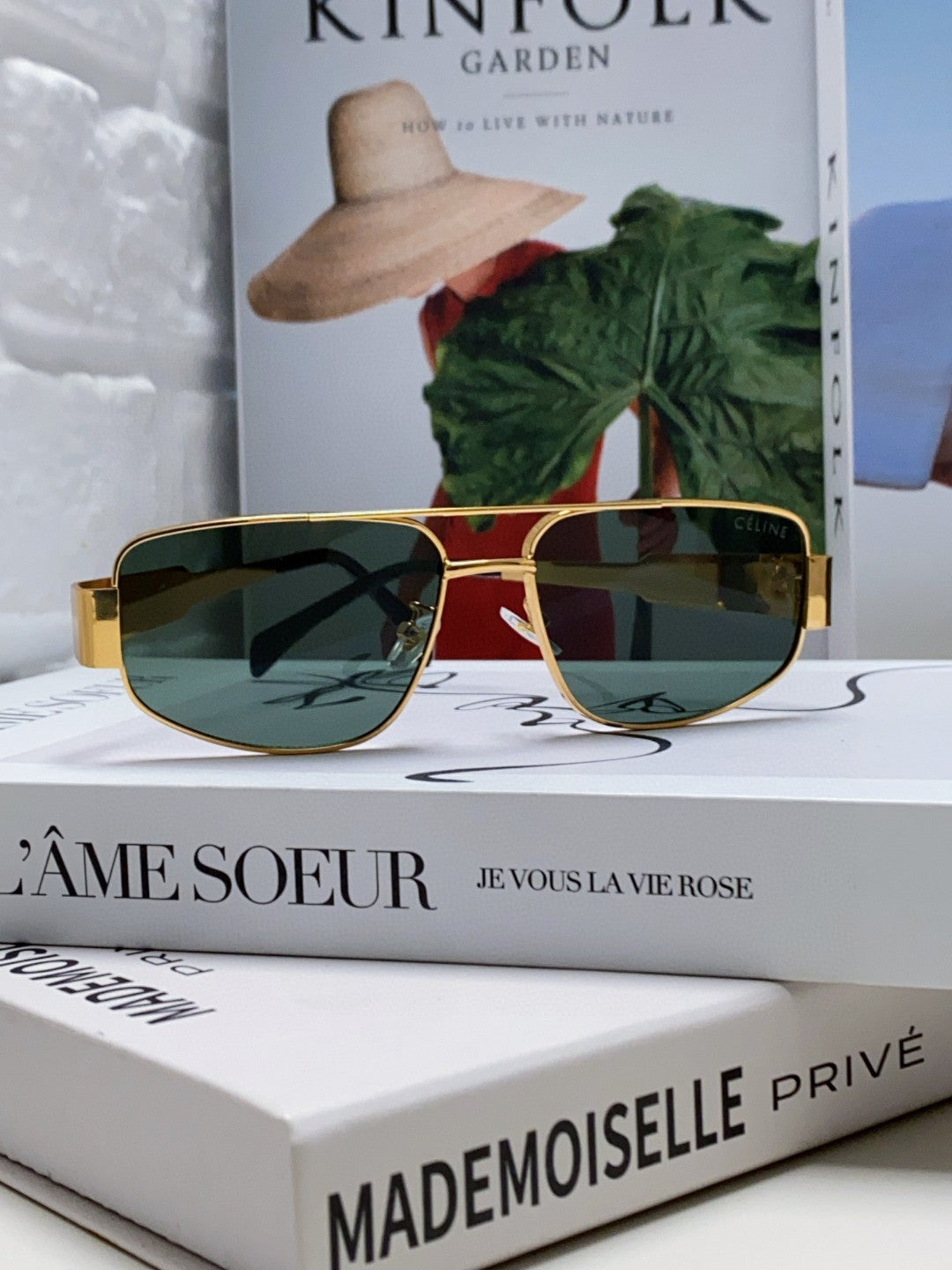 TRIOMPHE SUNGLASS 512997 IN GOLD METAL BLUE LENSES - Product Image 3