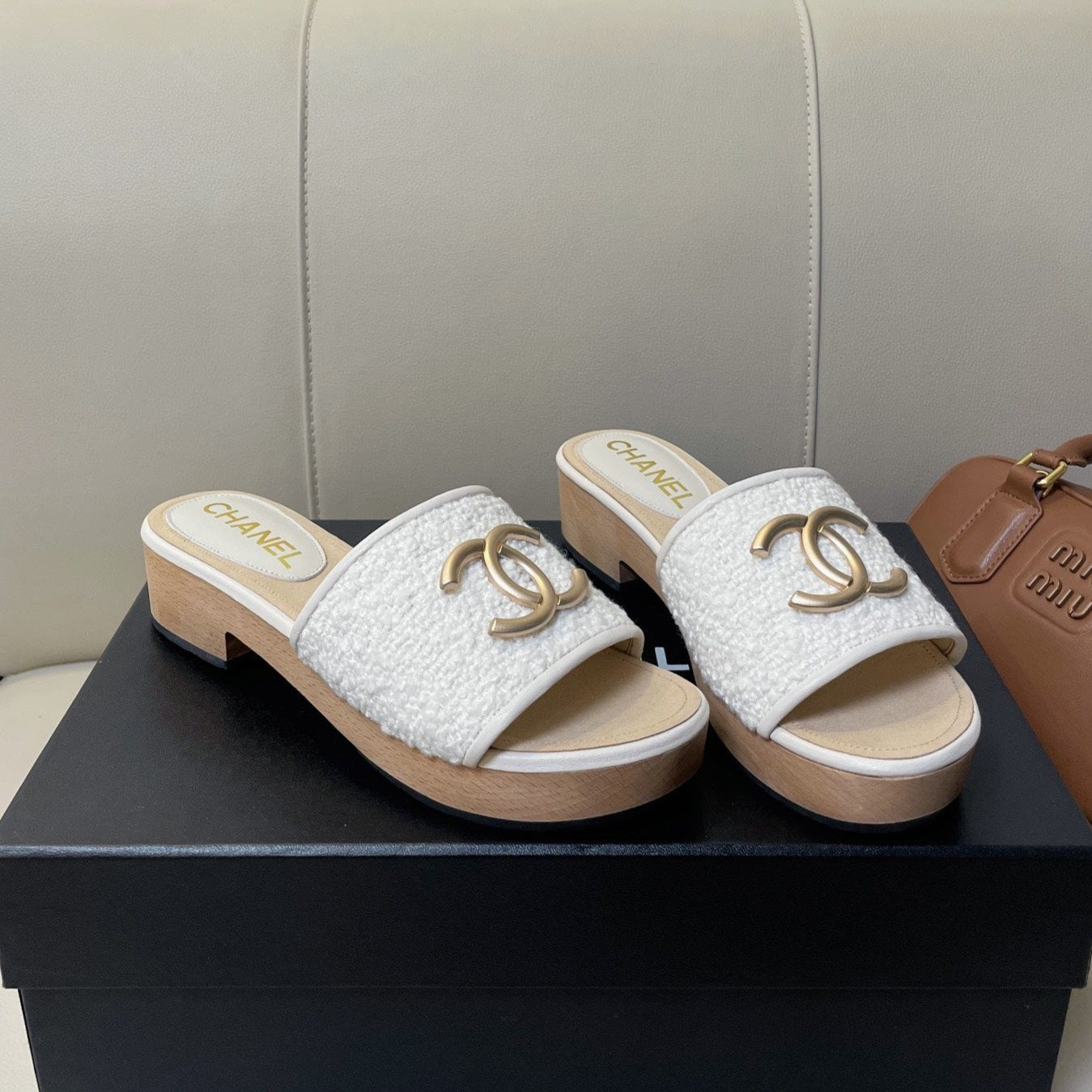 cc mule sandal 45 white tweed beige calfskin | Studio Nafay
