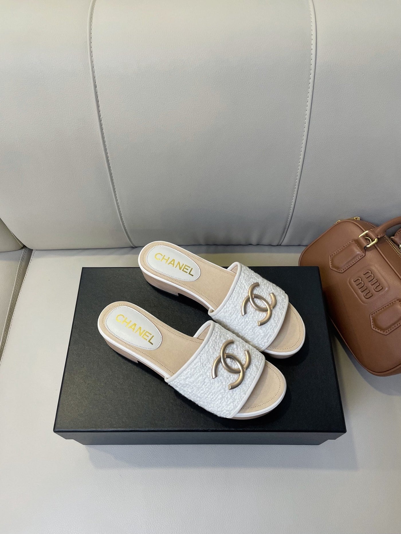 cc mule sandal 45 white tweed beige calfskin - Product Image 3