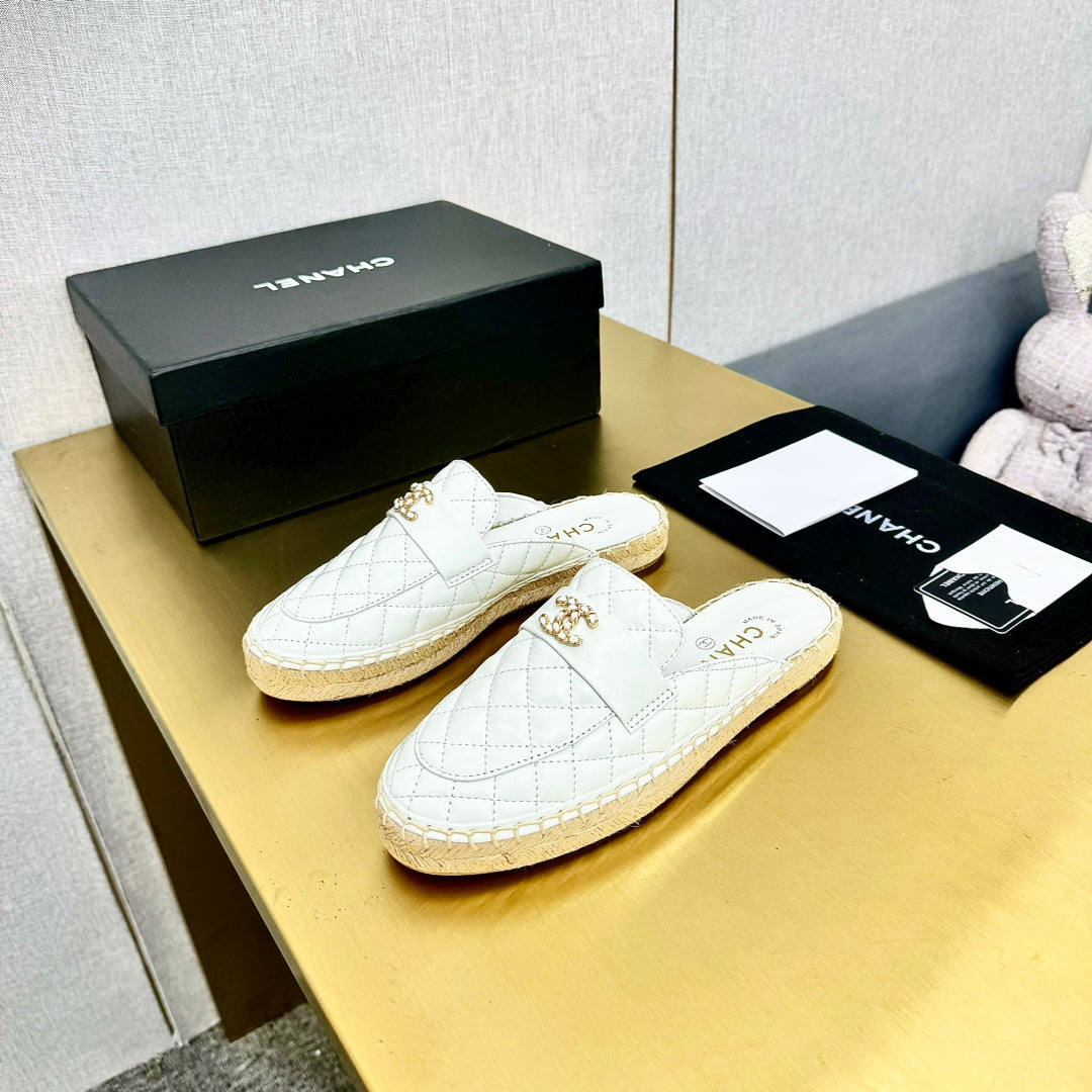 mule white quilted calfskin - Product Image 8
