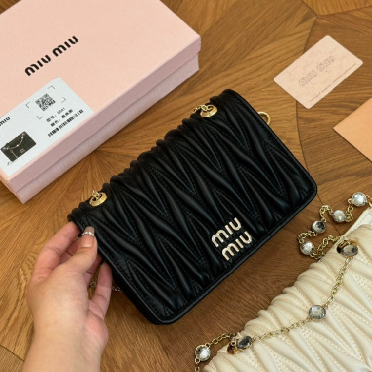 CRYSTAL CLOQUÉ 20 NAPPA BLACK LEATHER BAG | Studio Nafay