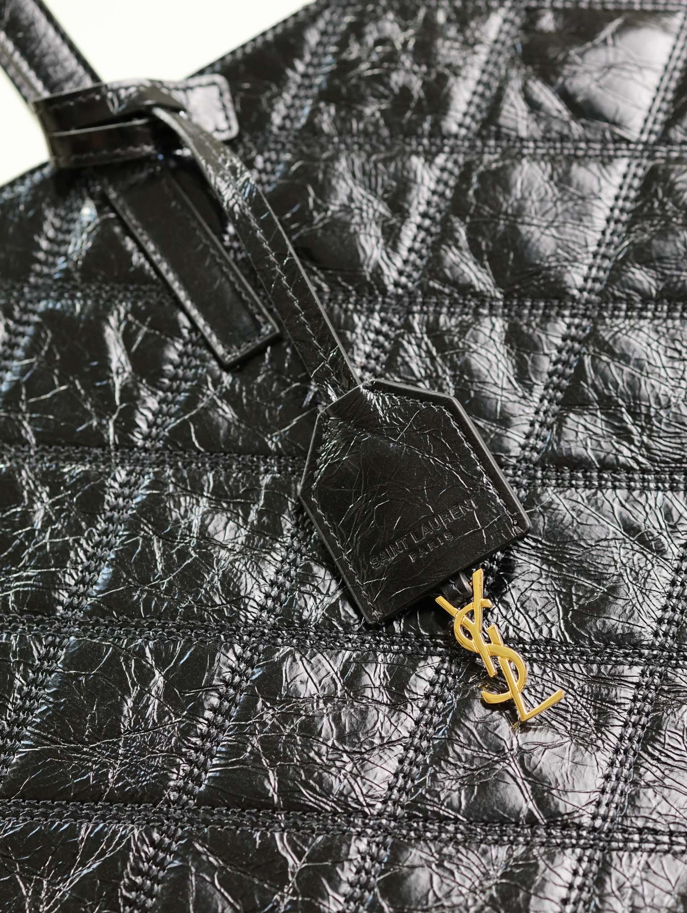 SHOPPING TOTE BAG 38 IN BLACK CRUMPLED CALFSKIN - Product Image 3