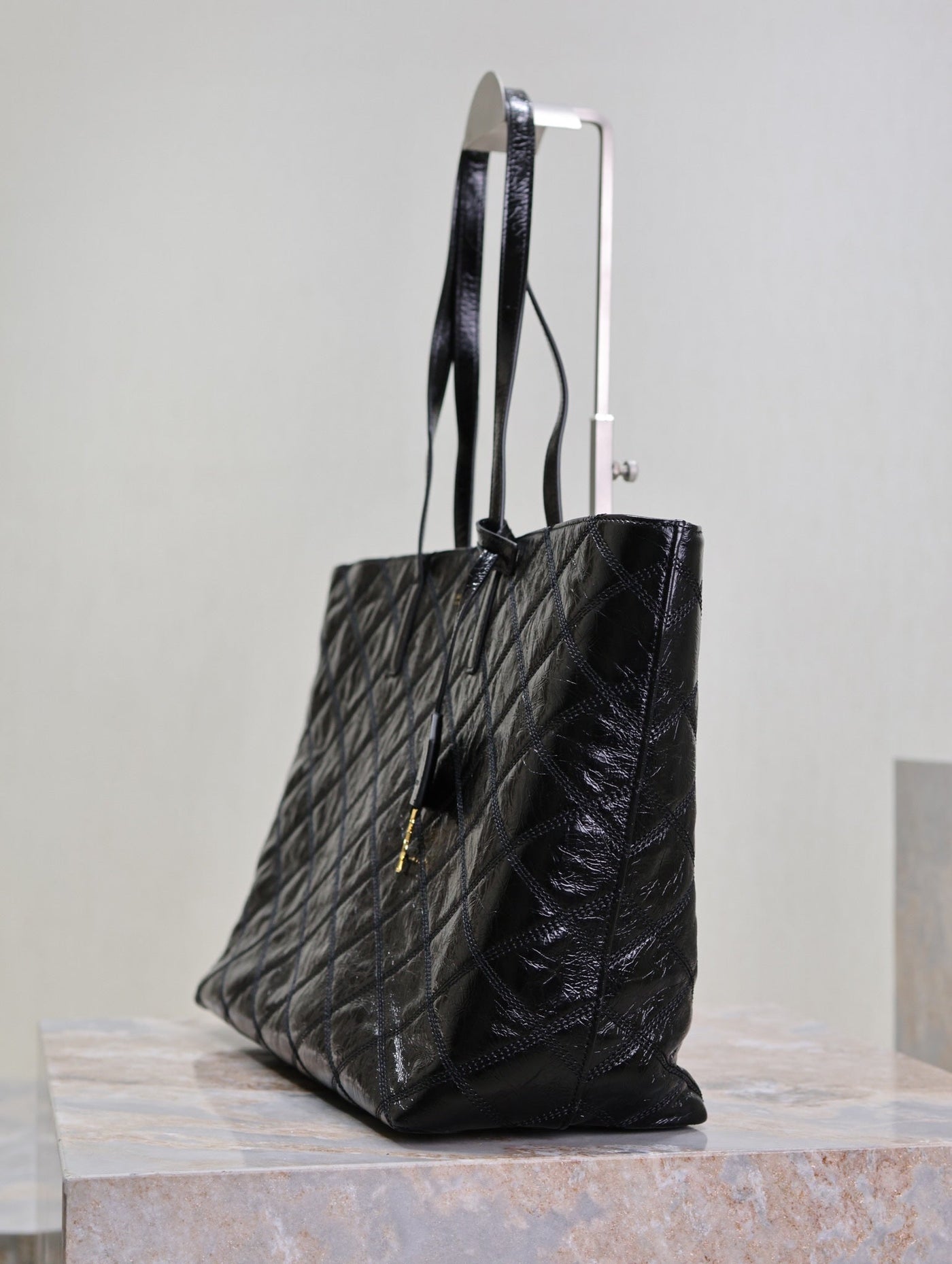 SHOPPING TOTE BAG 38 IN BLACK CRUMPLED CALFSKIN - Product Image 9
