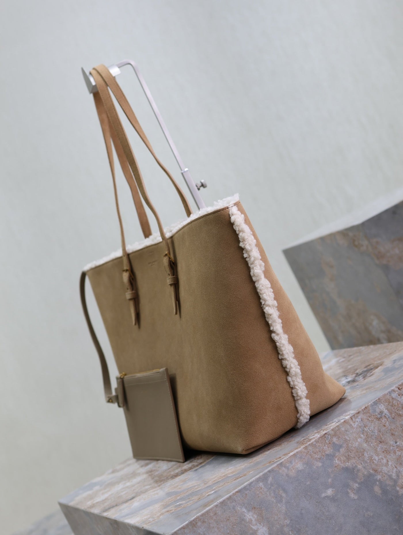SHOPPING TOTE BAG 38 IN TAN BROWN SUEDE AND WHITE SHEARLING TRIM - Product Image 5