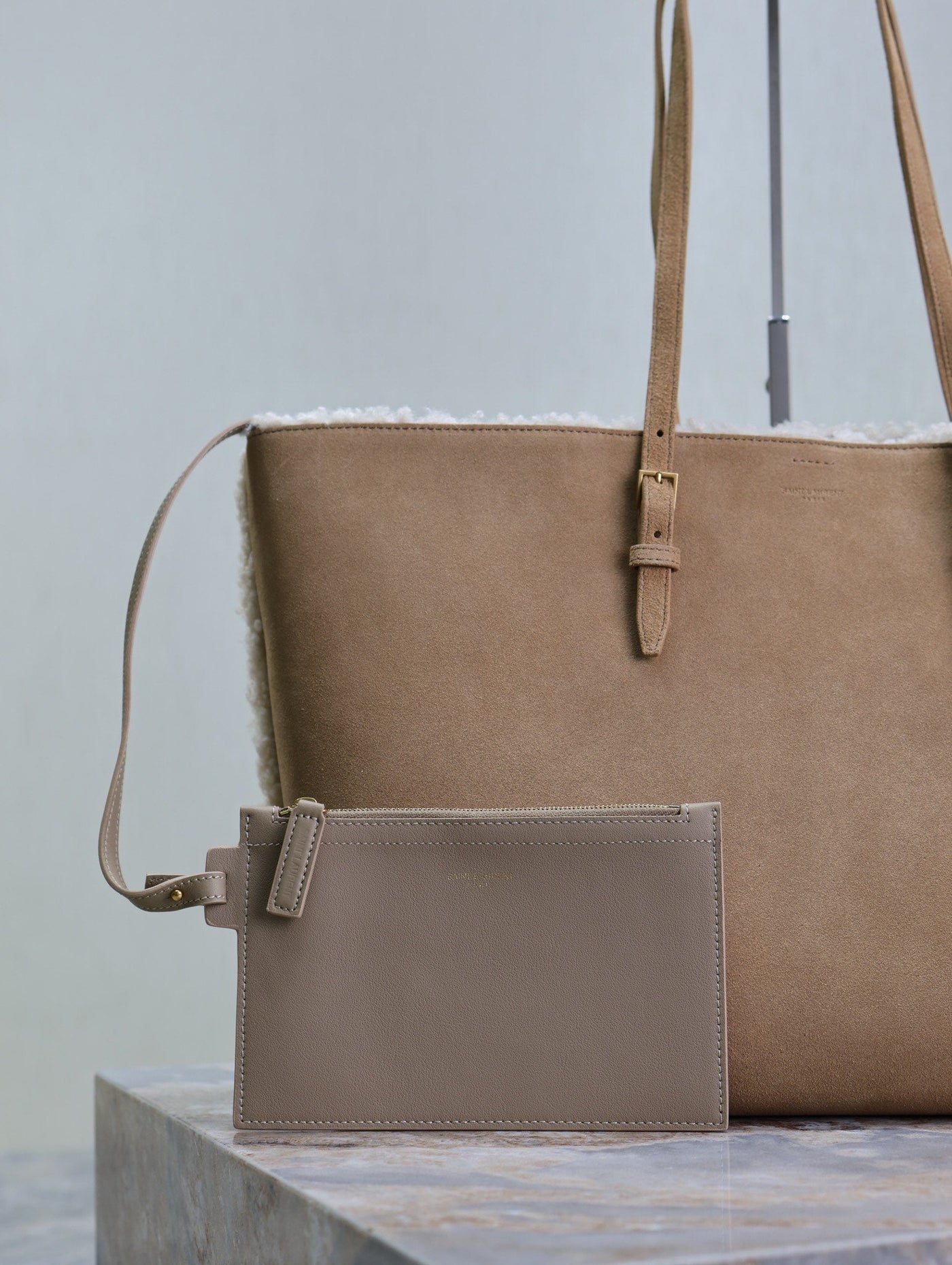 SHOPPING TOTE BAG 38 IN TAN BROWN SUEDE AND WHITE SHEARLING TRIM - Product Image 8