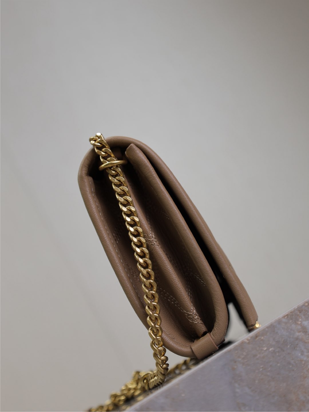 BECKY 22 IN MEDIUM BROWN QUILTED LAMBSKIN GOLD HARDWARE - Product Image 3