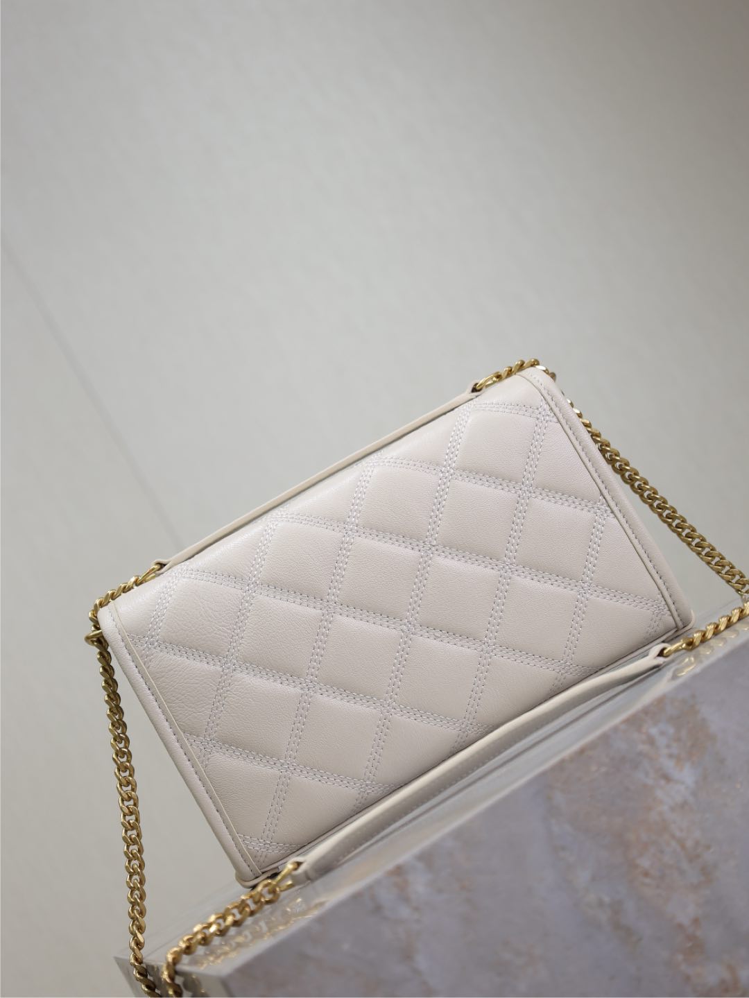 BECKY 22 IN WHITE QUILTED LAMBSKIN GOLD HARDWARE - Product Image 4