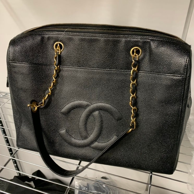 Chanel Chain Tote Bag With Sticker 31745 | Studio Nafay